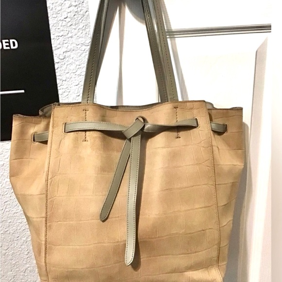 Celine Cabas Phantom Suede Belted Bag - Picture 4 of 16